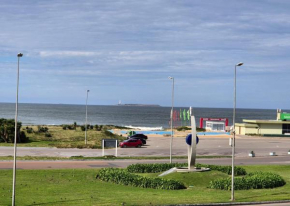 Parquemar Center Apartamento frente al mar excelente ubicacion
